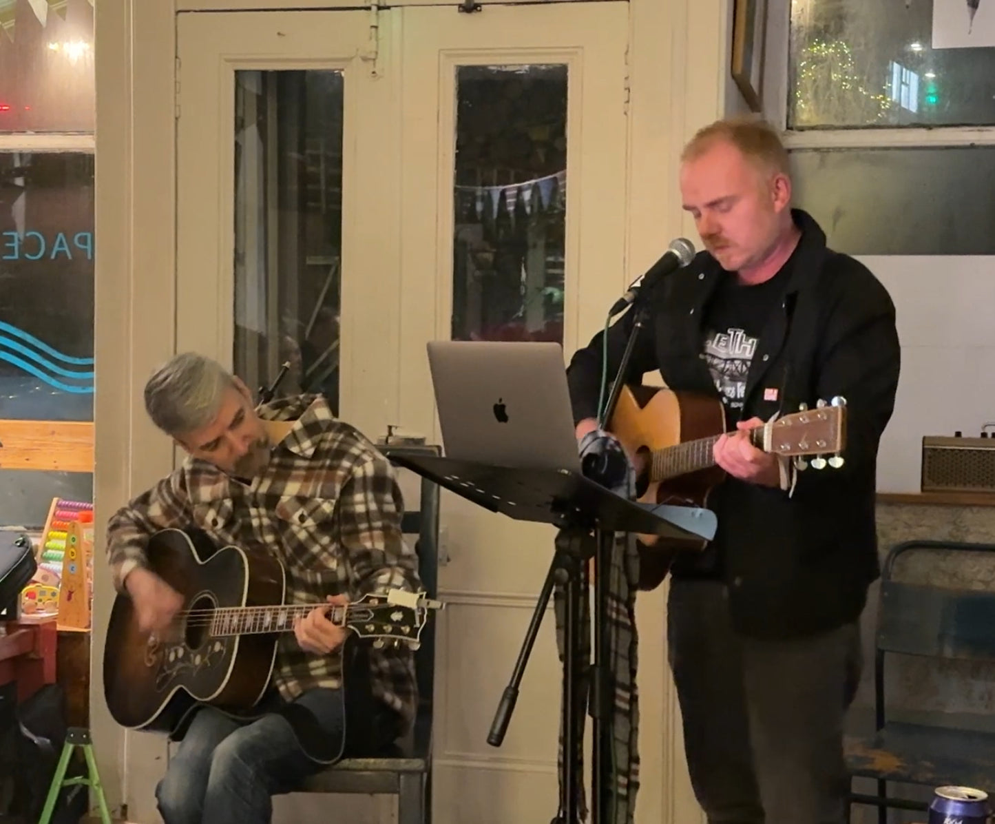 Mike Allan, Back on Elie Bay EP (CD)